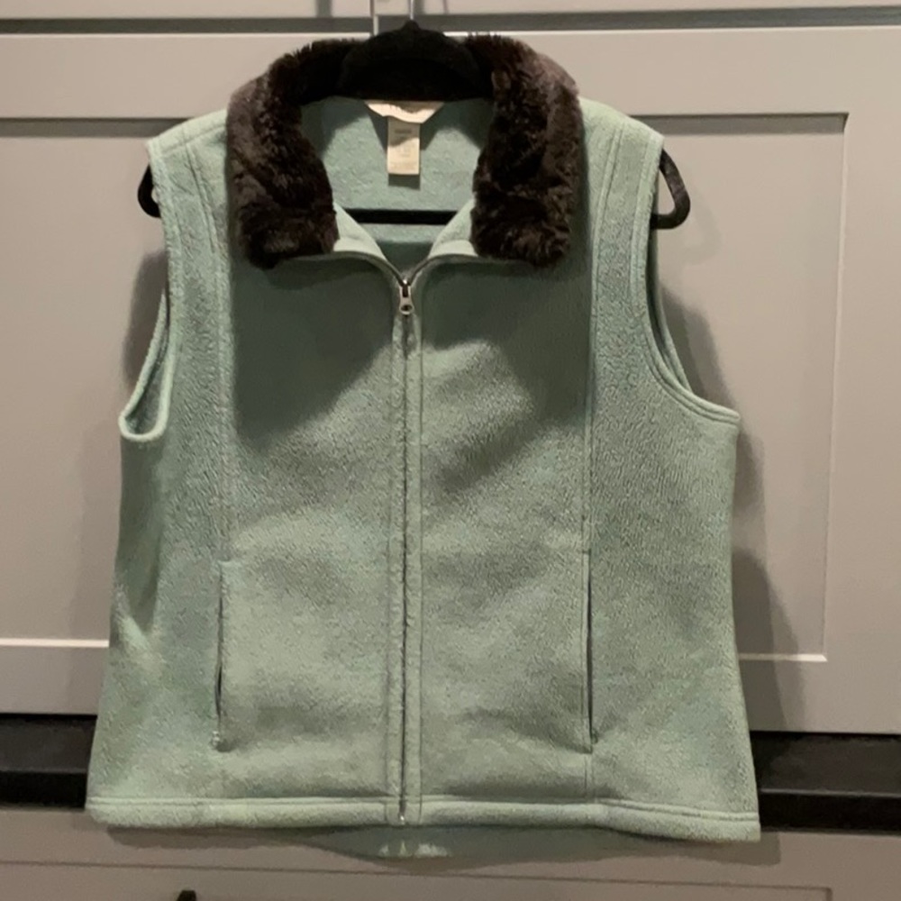 LLBean fur collar vest. Size L
